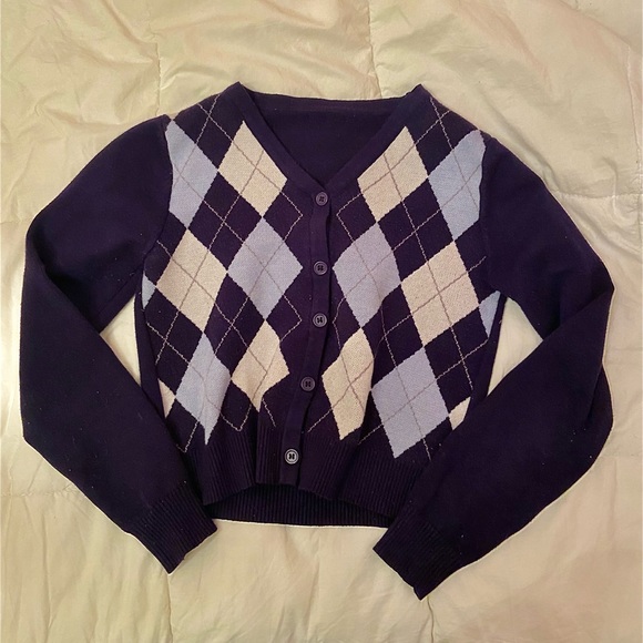 SHEIN pattern button up cardigan - Picture 3 of 3